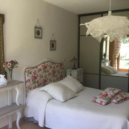 Le Chant Des Oiseaux Bed & Breakfast Viry  Ngoại thất bức ảnh